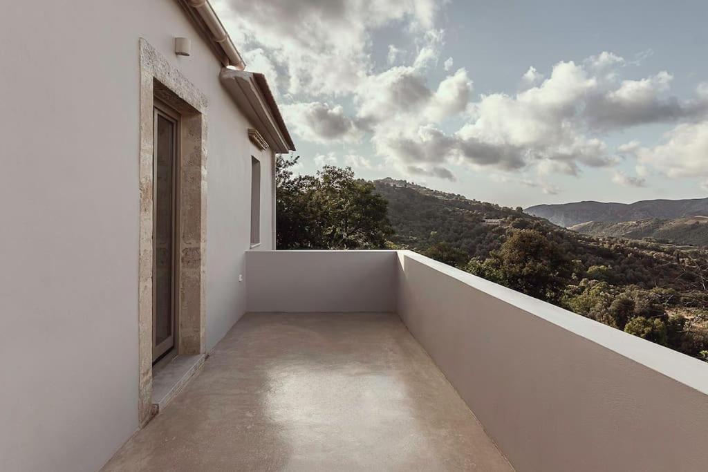 Вилла Lotusland, A Relaxing House At Amari Rethymno Agia Fotini  Экстерьер фото